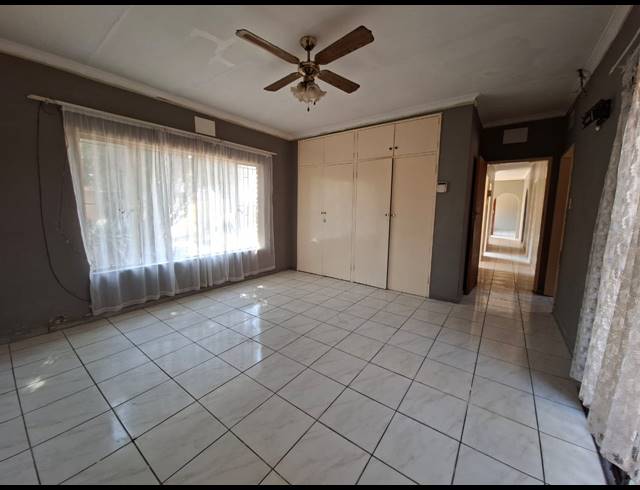 3 BEDROOM HOUSE FOR SALE IN FALCON RIDGE